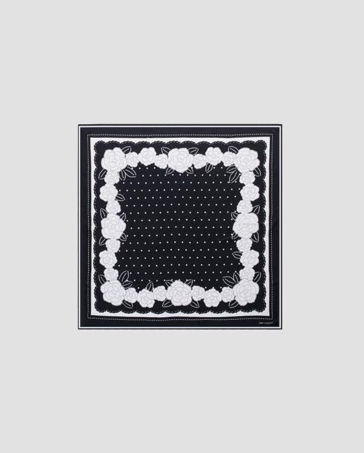 Adrian Scarf