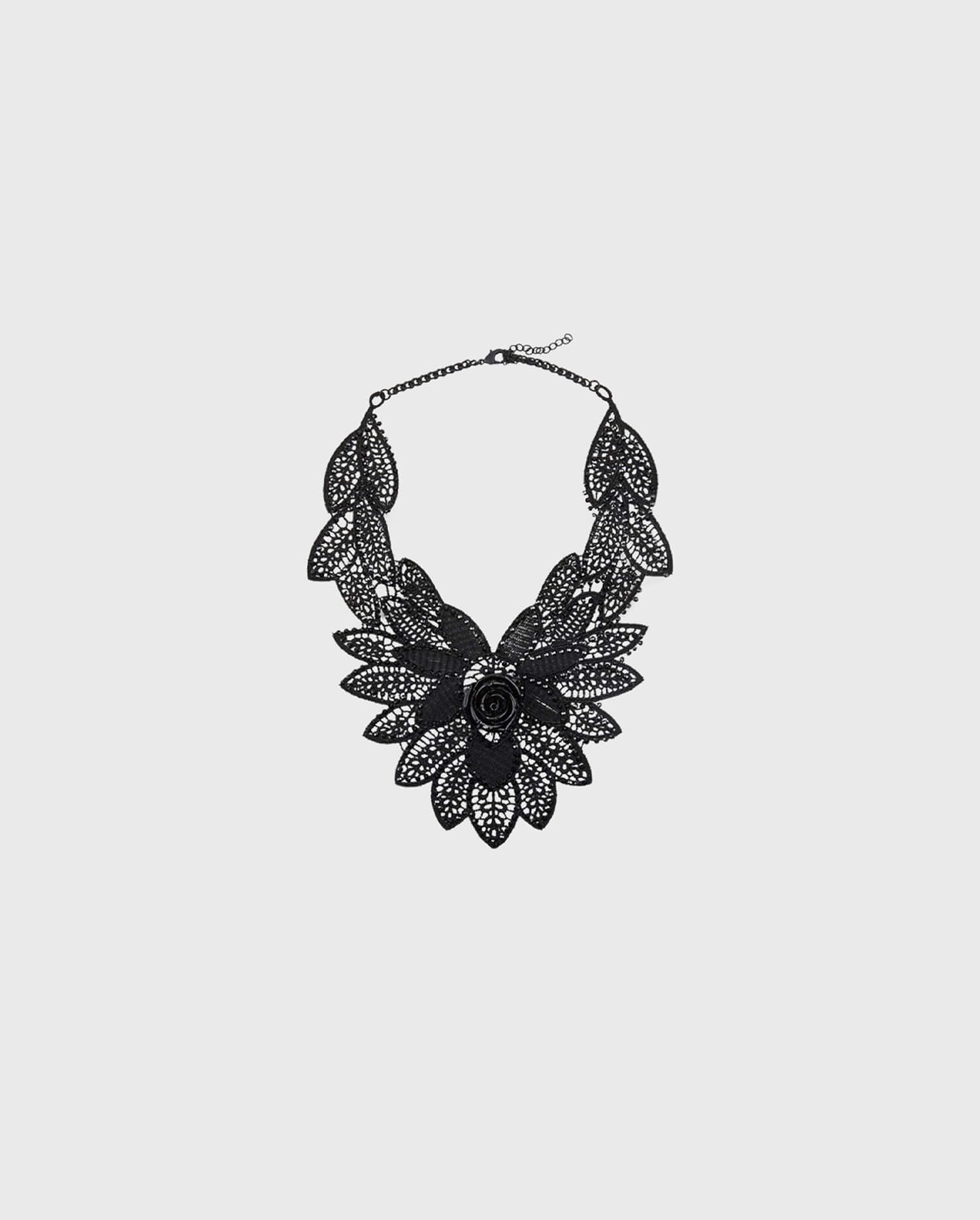 Anne Fontaine  Collar Image #1