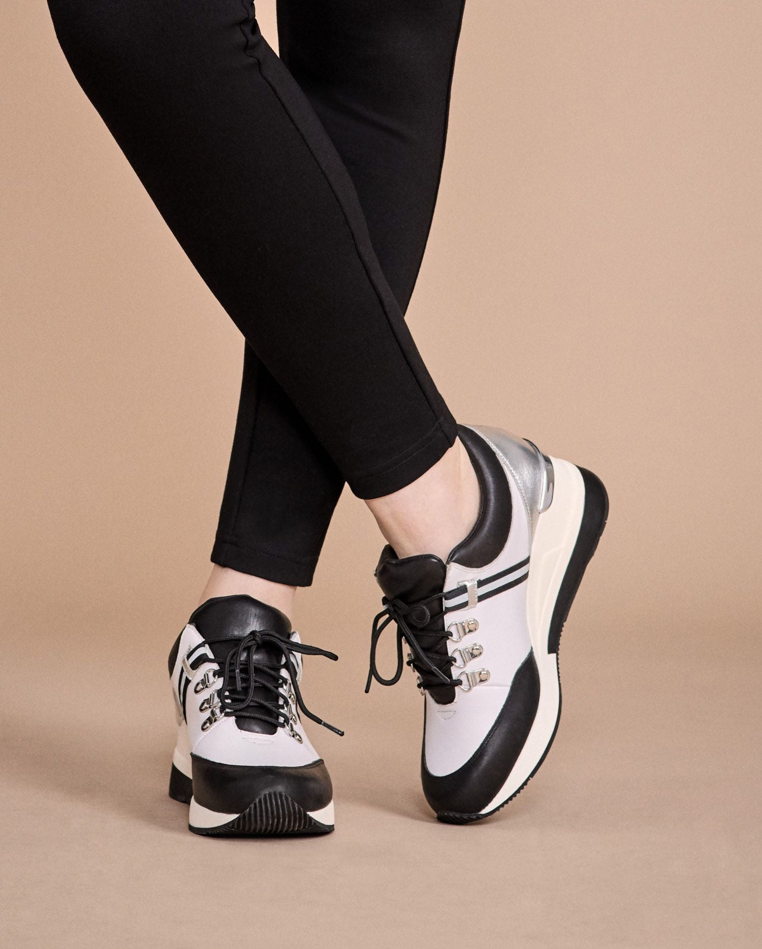BILL-BW sneakers