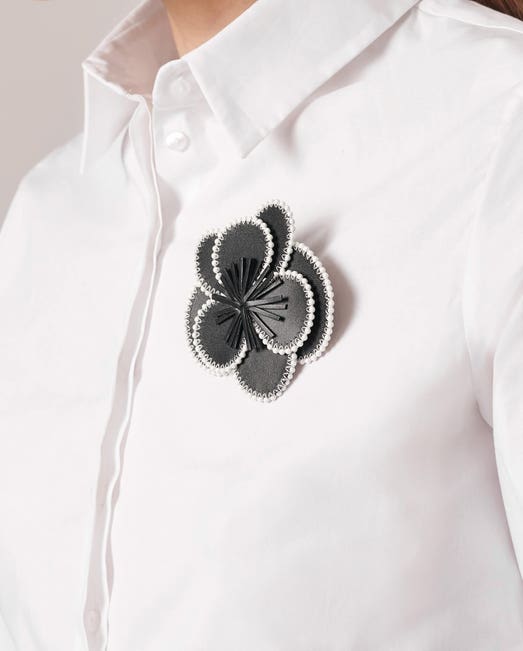 Anne Fontaine Brooch Image #1