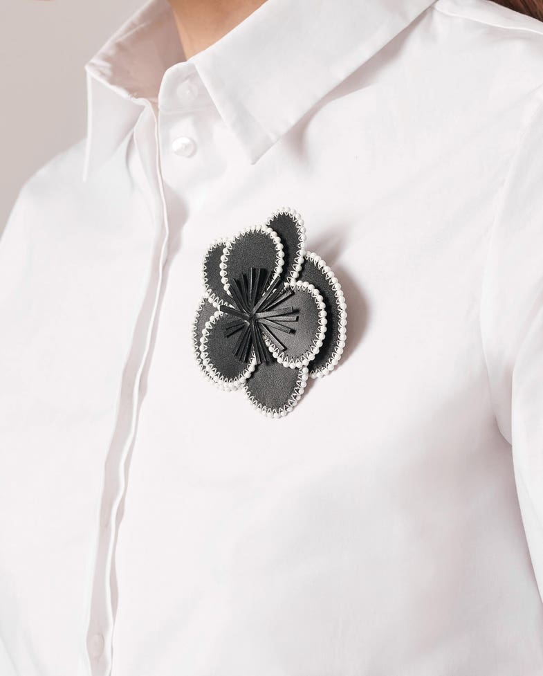 Anne Fontaine Brooch Image #1