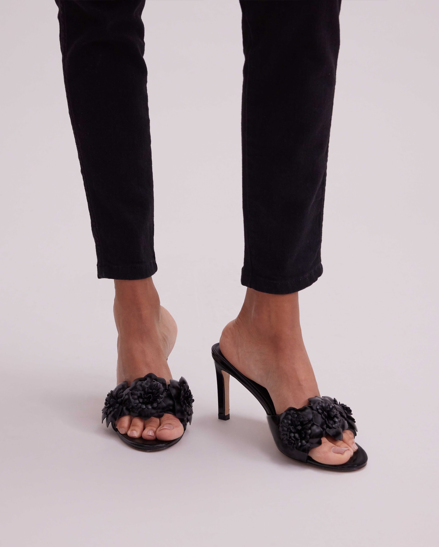 Camilla Heel