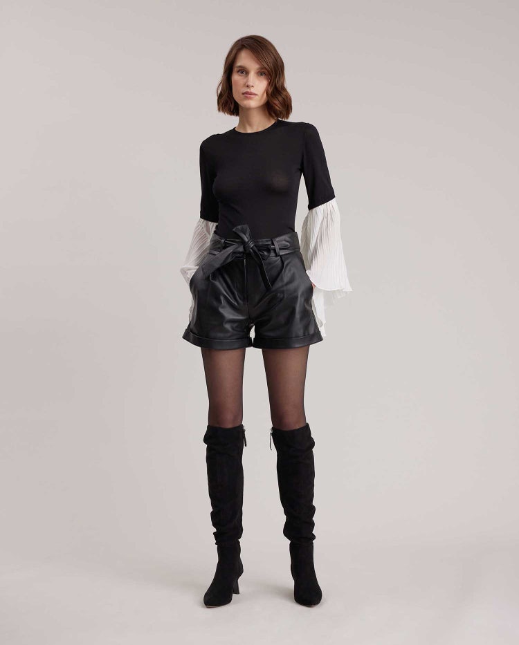 Chorus Short