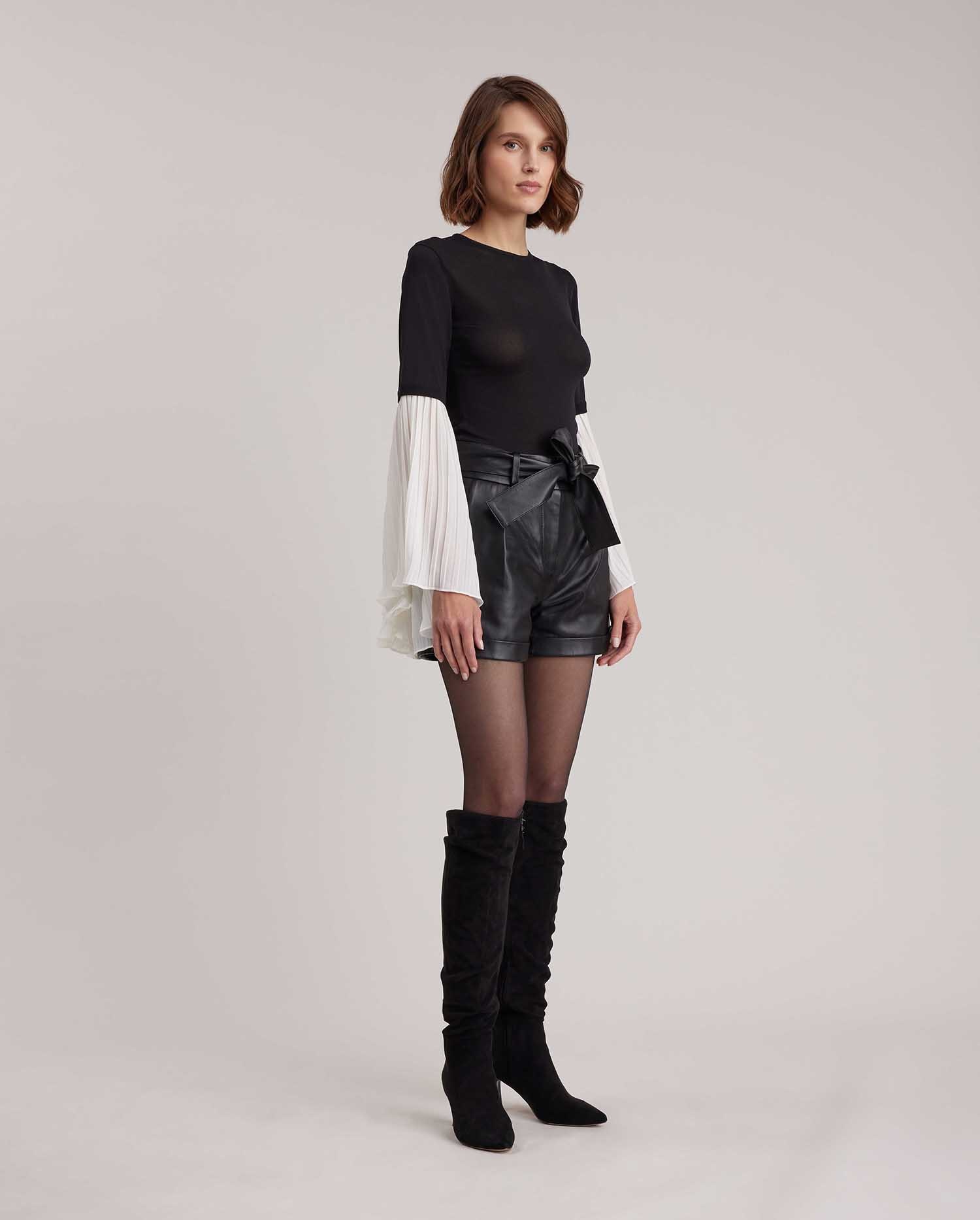 Chorus Short