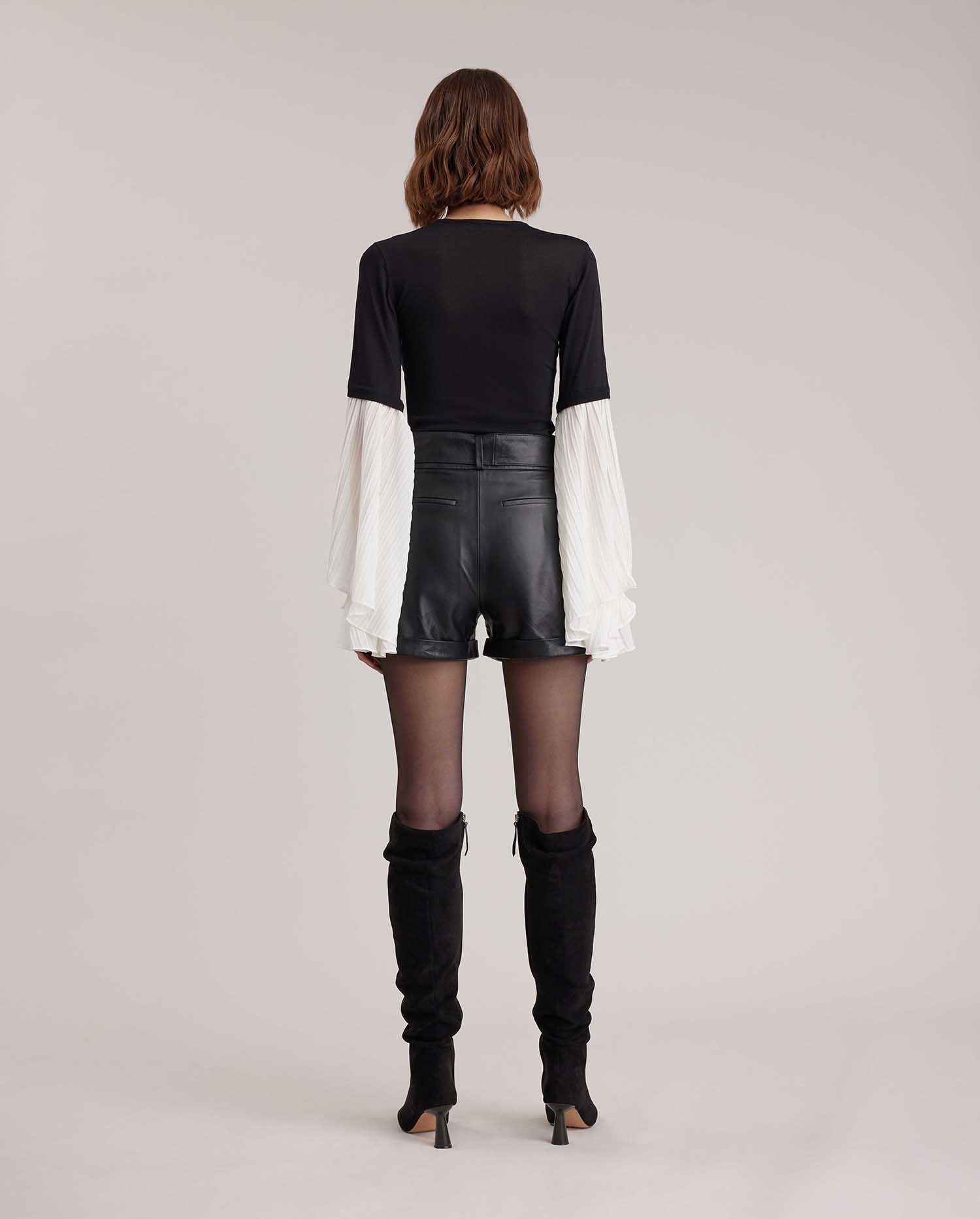 Chorus Short