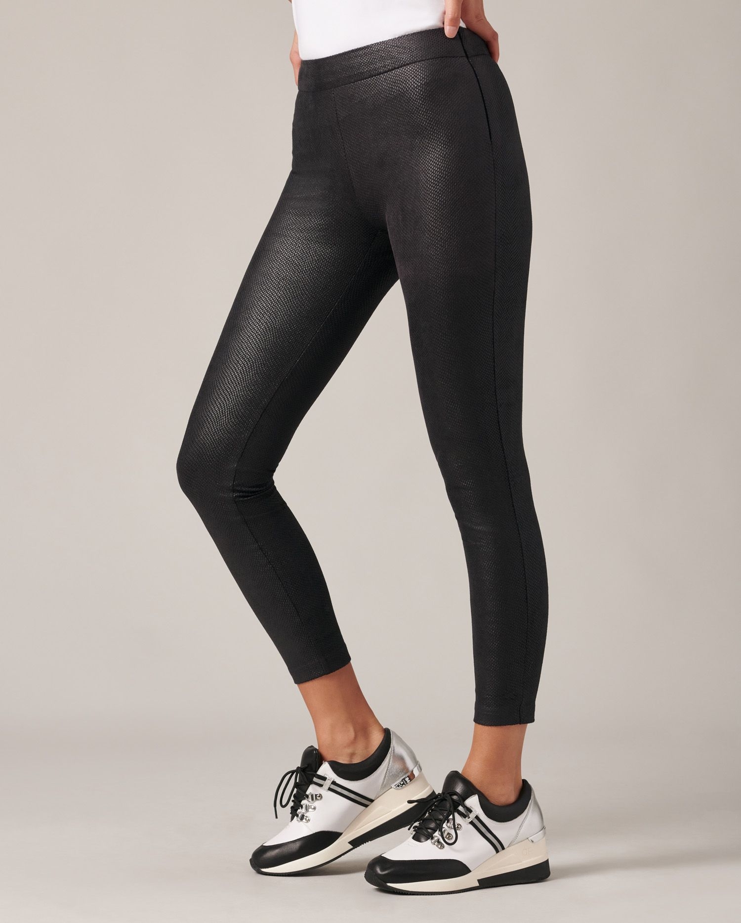 Darko Leggings