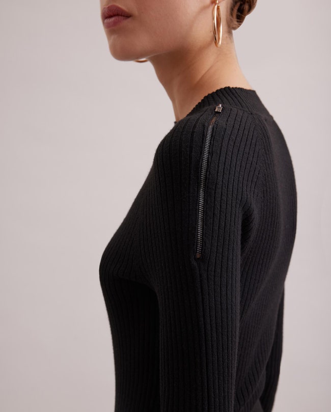 Ecusson Dress