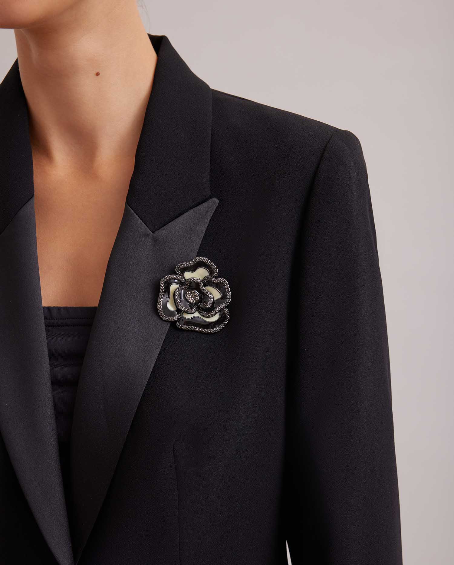 Fanny Brooch
