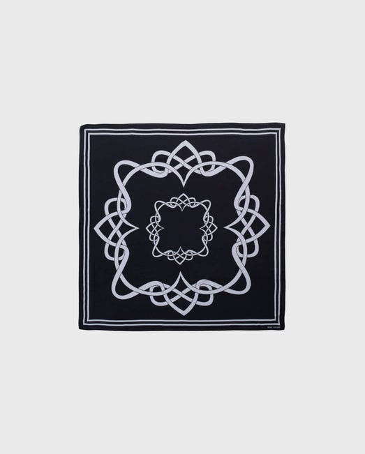 GLENDA Scarf front view