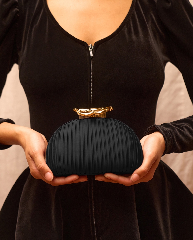 Grace Clutch