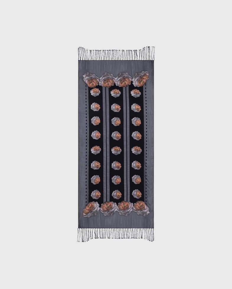 Iatchy Scarf