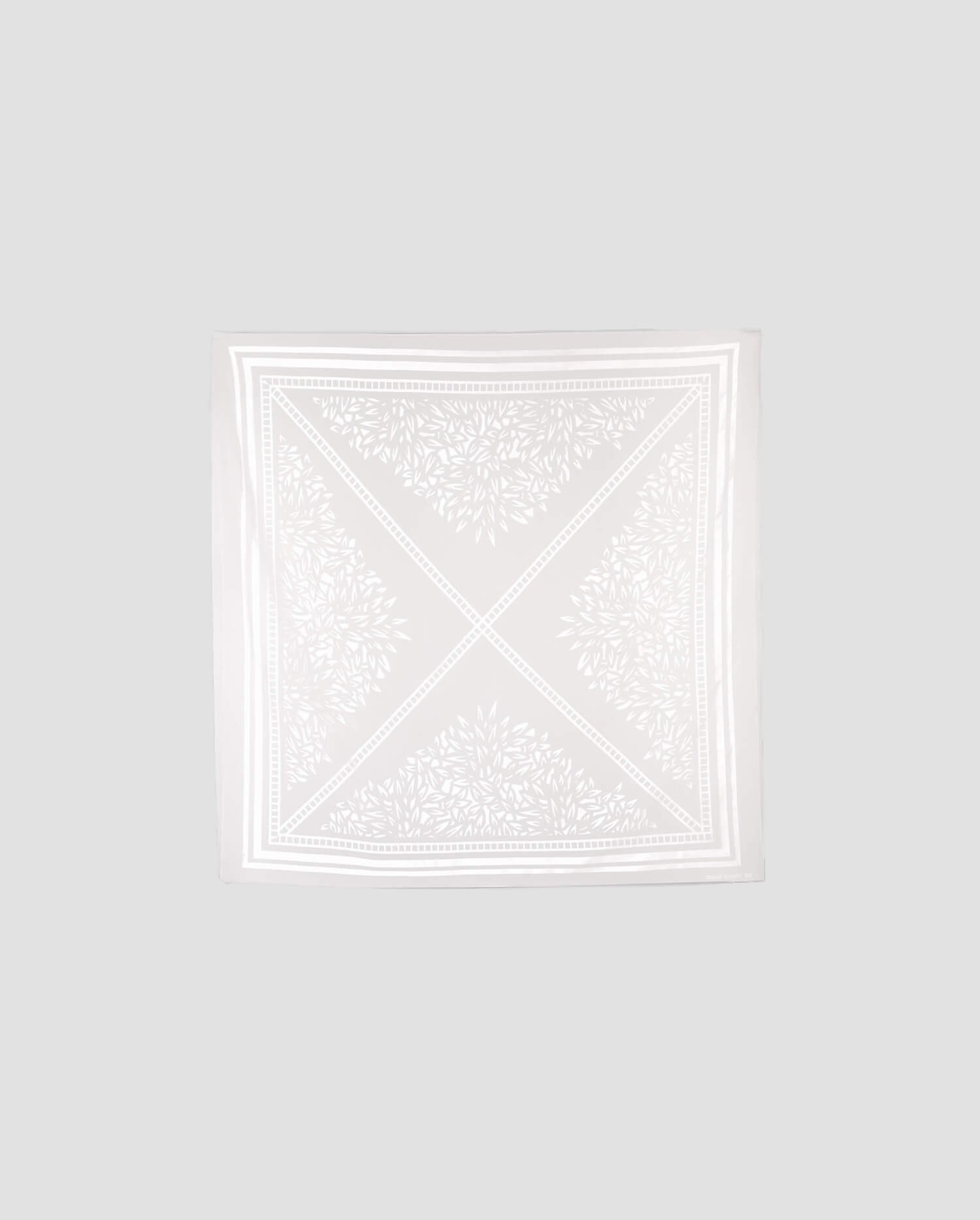 Ivette Scarf