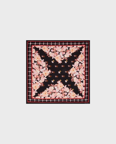 Marnie Scarf