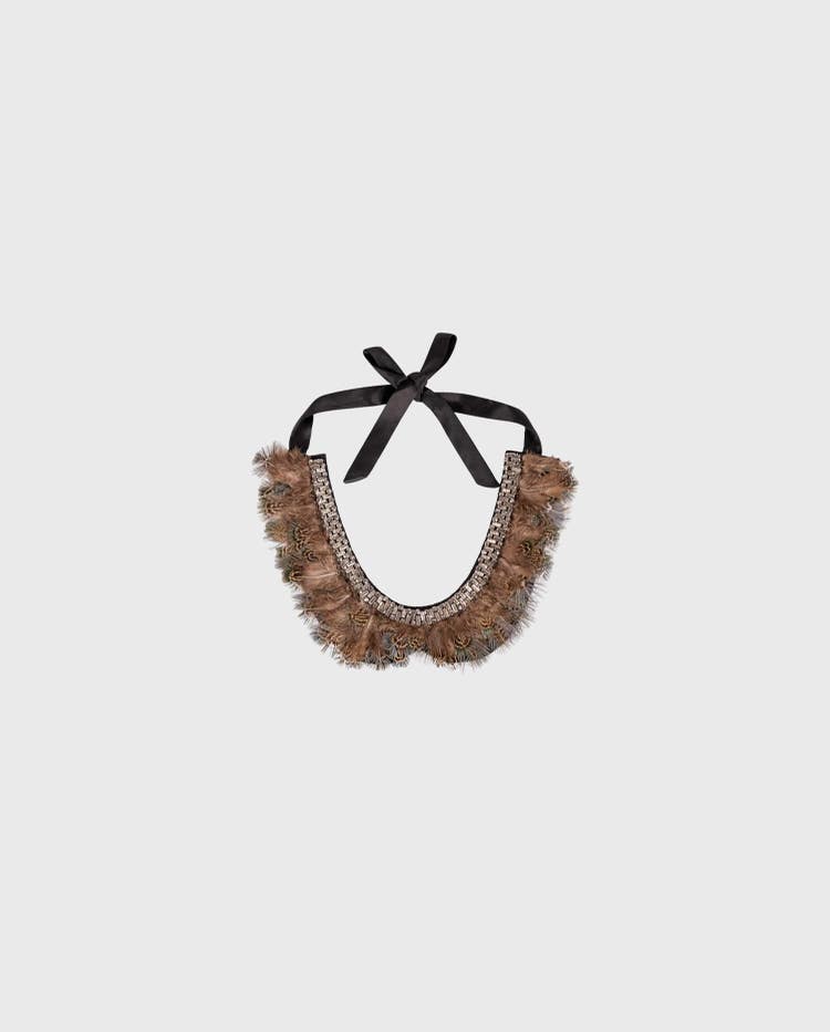 Anne Fontaine Collar Image #1
