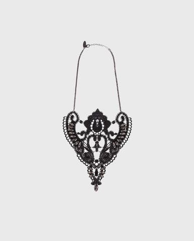 Natasha Collar