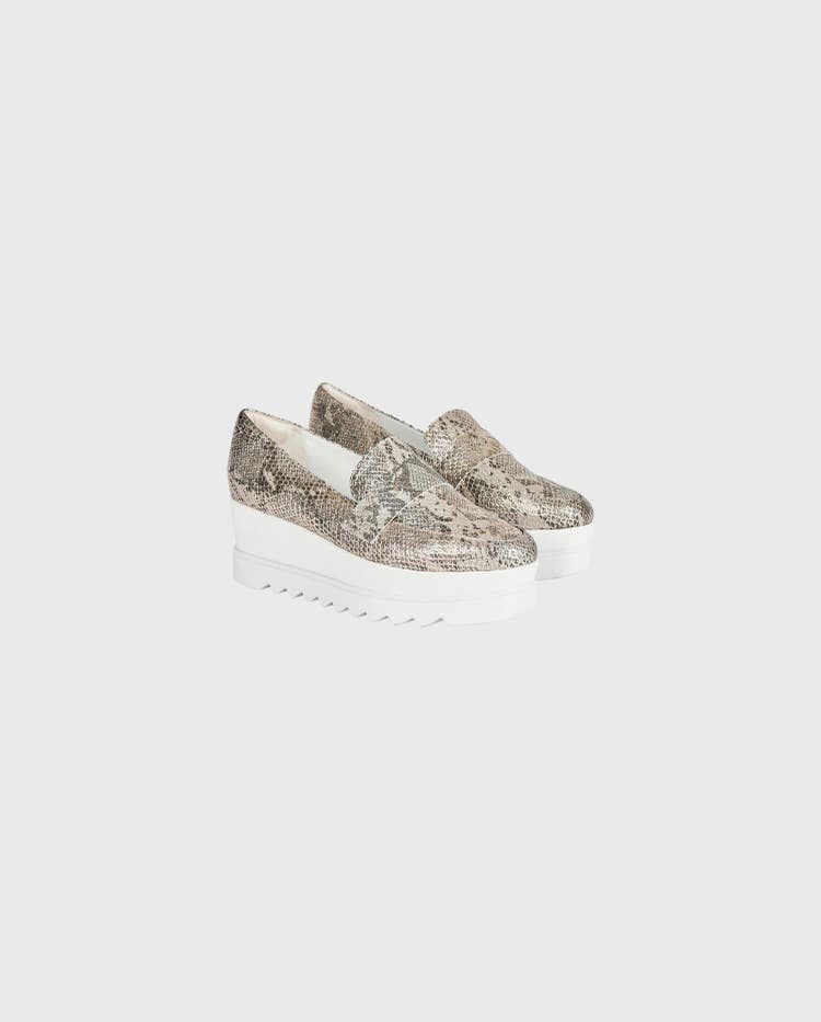 Naya-Pyth Loafer