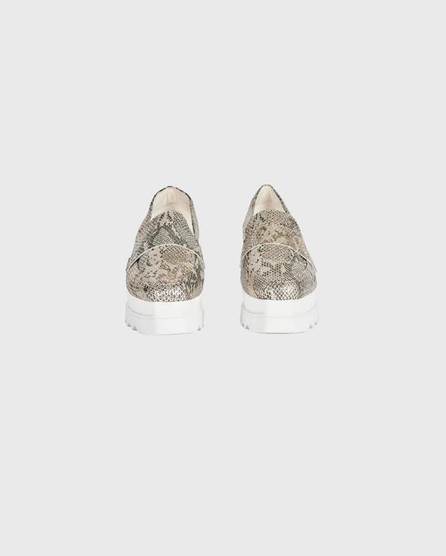 Naya-Pyth Loafer