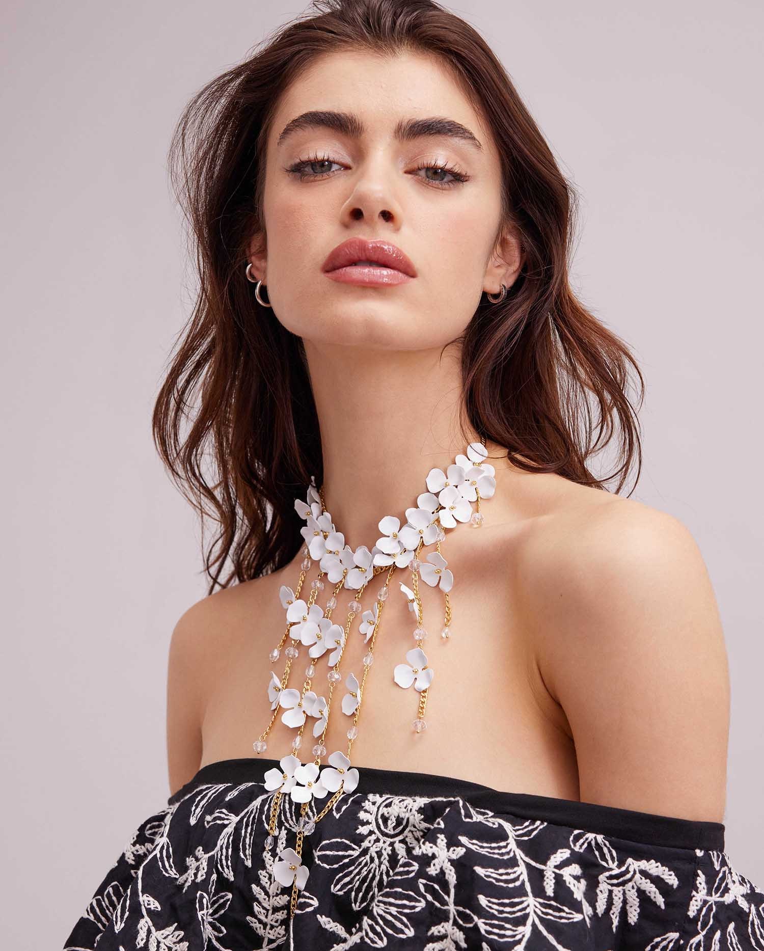 Perlaya Necklace