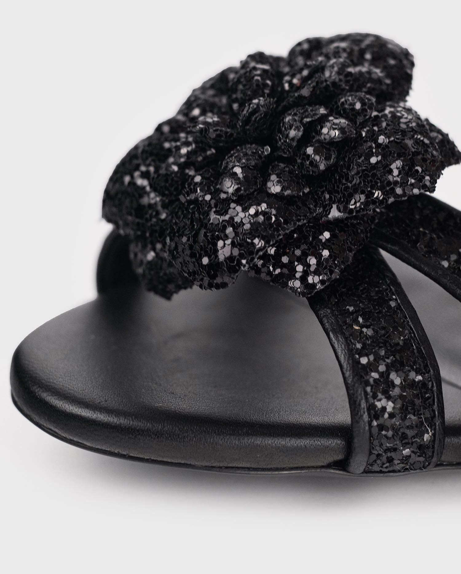 Swanton Heel