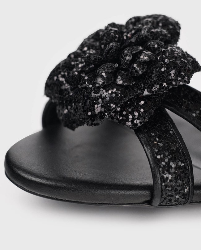 Swanton Heel
