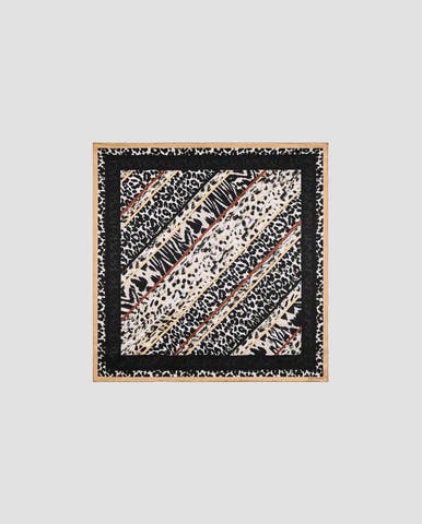 Taddy Scarf
