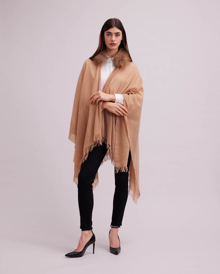 Gus Poncho 