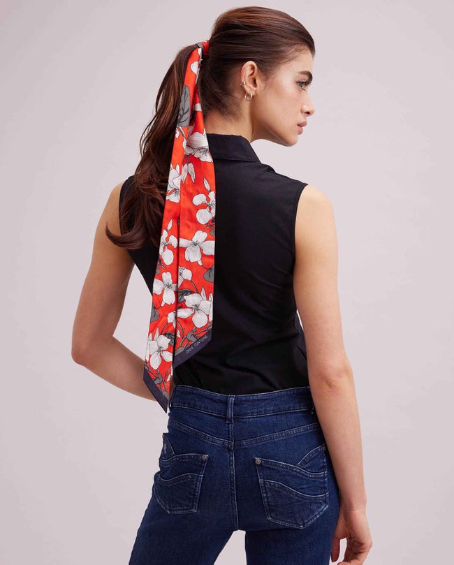 Tayler Tie Scarf