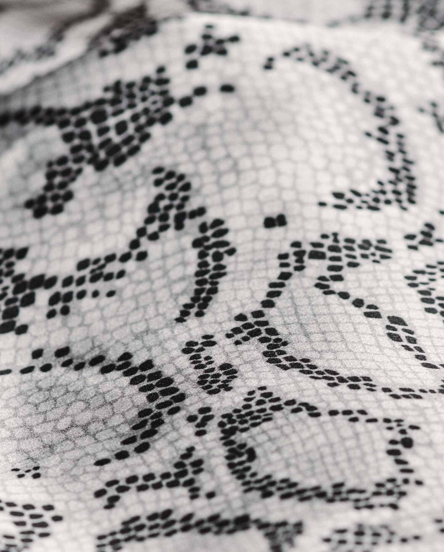 Tracy Scarf