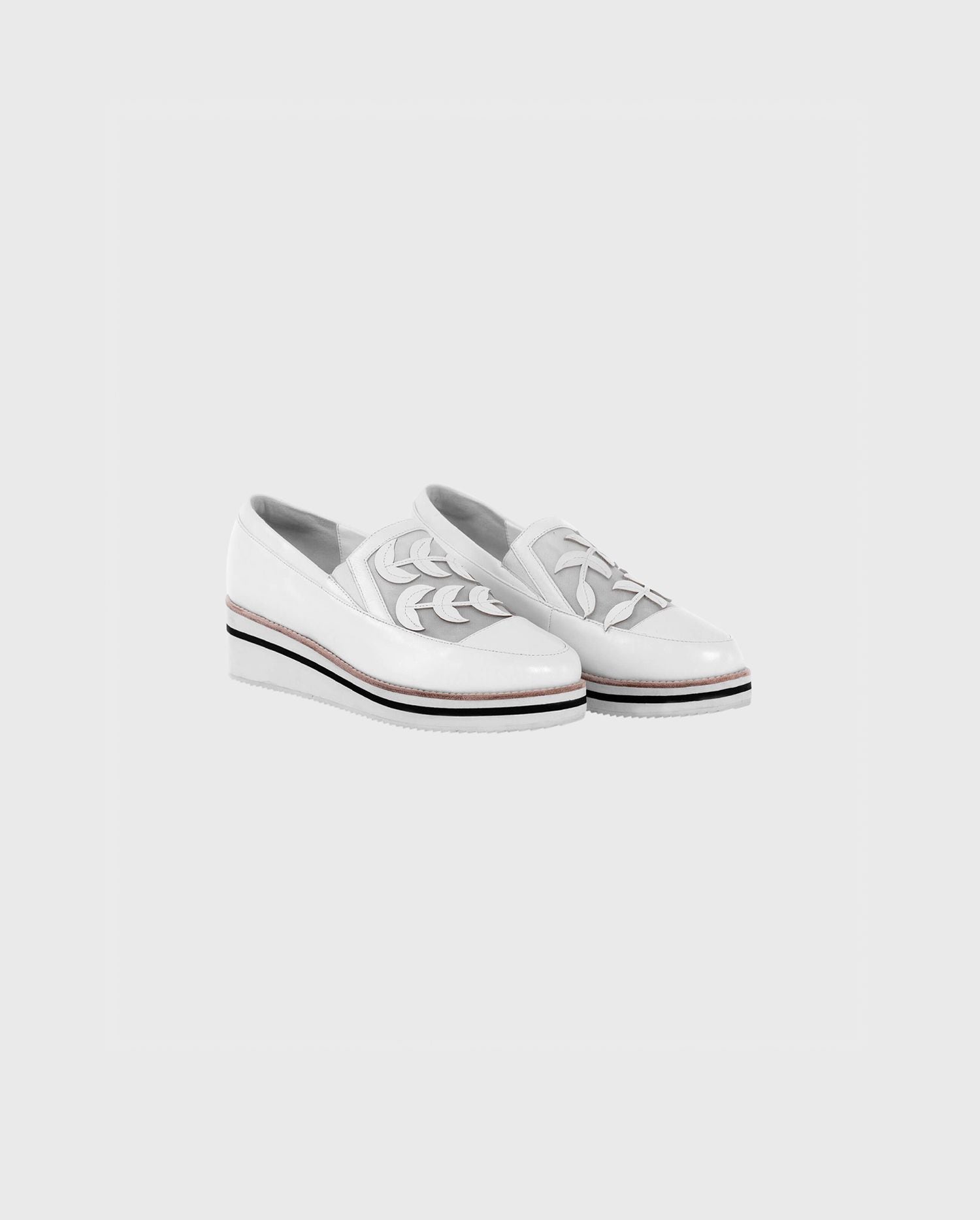Ueber Sneakers