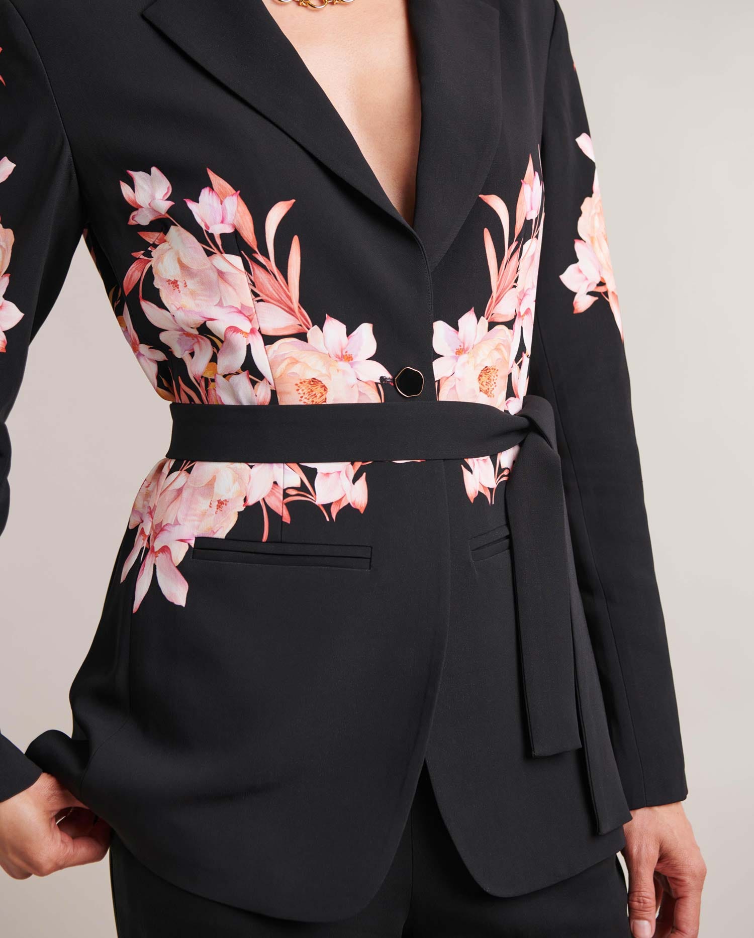 Vienna Blazer