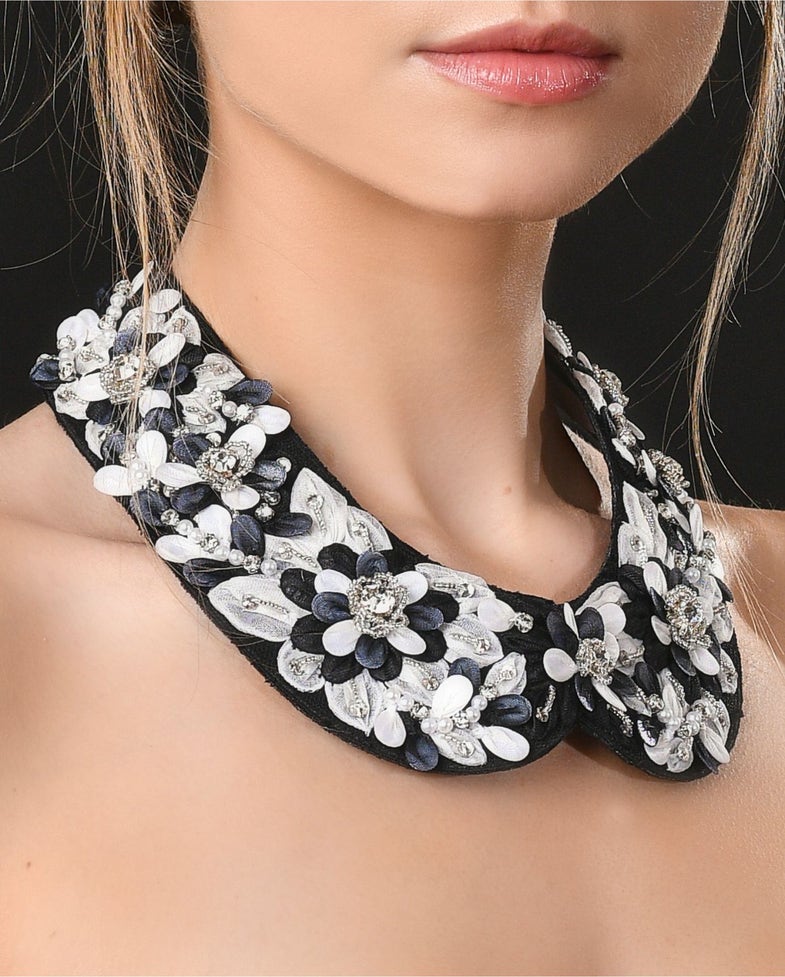 Weronika Collar