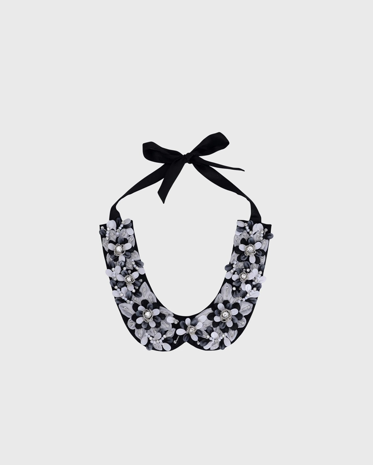 Weronika Collar