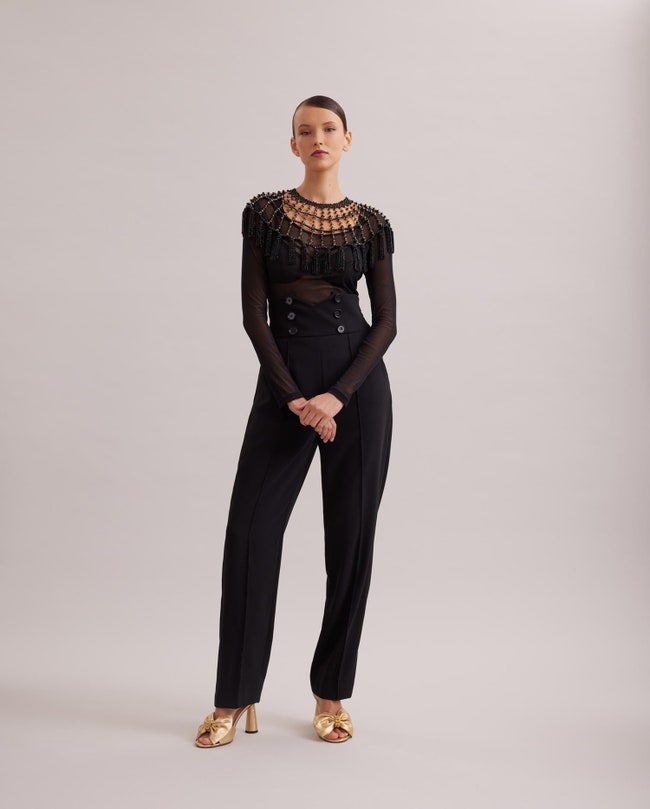Wika Collar