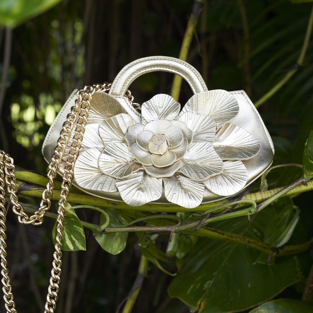 Must-Have Handbags