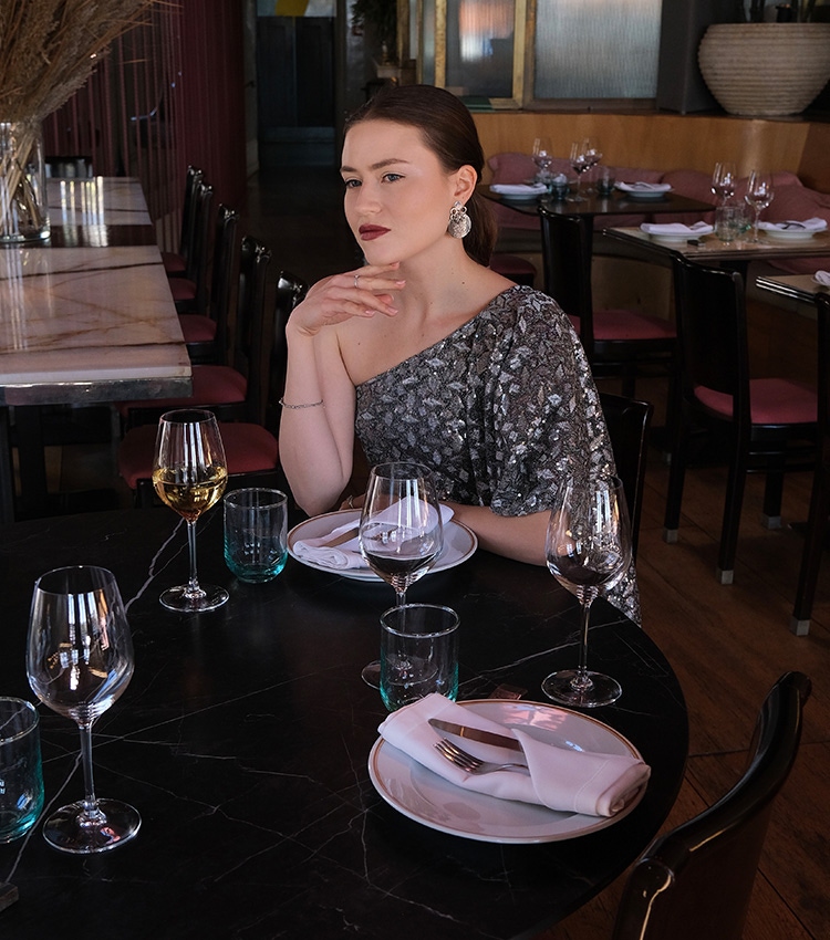 Discover the ANNE FONTAINE Style Muse Marie Latte