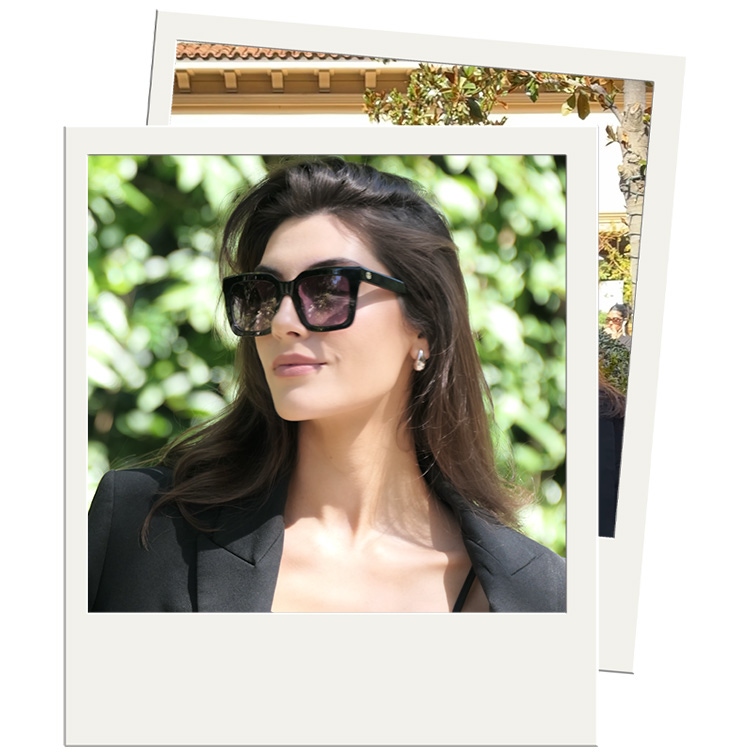 Discover the ANNE FONTAINE AFSTYLED Muse Alexis Phillips