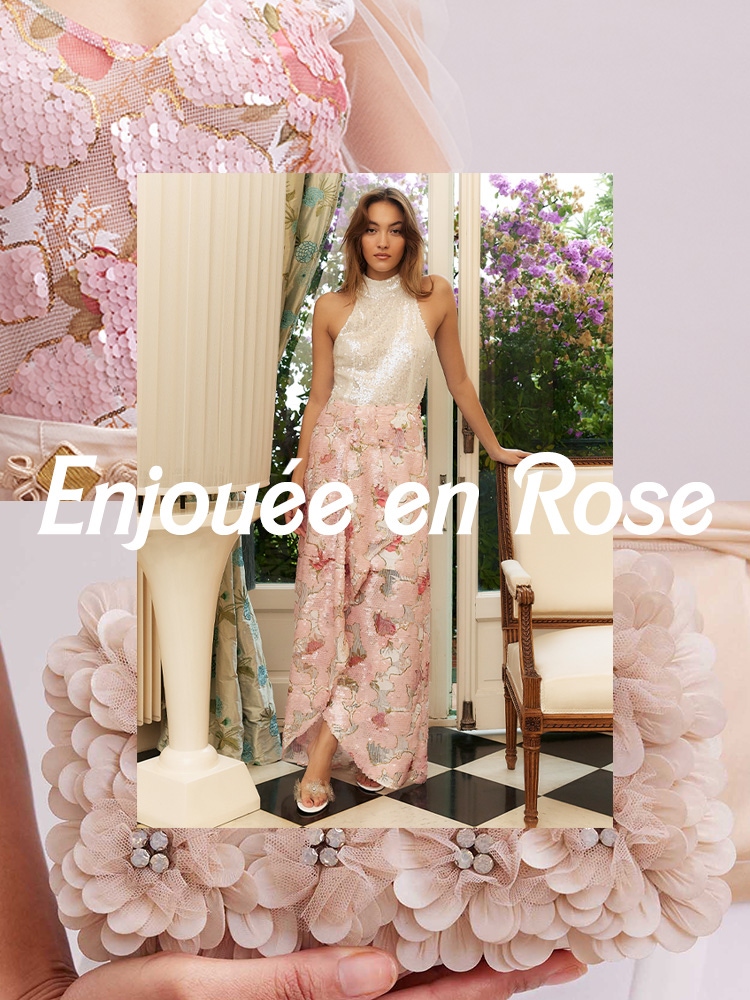 Cette saison, nous adoptons la tendance barbiecore. Avec la combinaison parfaite de féminité élevée, d'élégance et d'intemporalité, restez féminin et enjoué avec notre sélection d'accessoires roses indispensables pour l'été, dont votre garde-robe ne peut 
