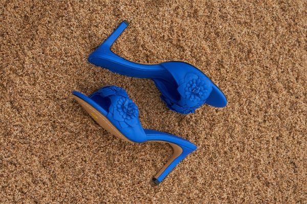 Discover The Camomille Leather Sandal Heels With 3D Flowers in Blue From ANNE FONTAINE
