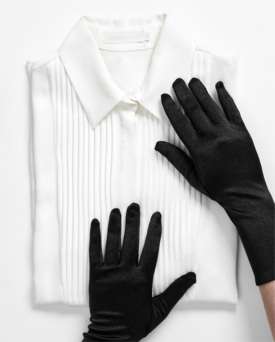 Discover The SAPHIRA long sleeve white collared pleated shirt from ANNE FONTAINE