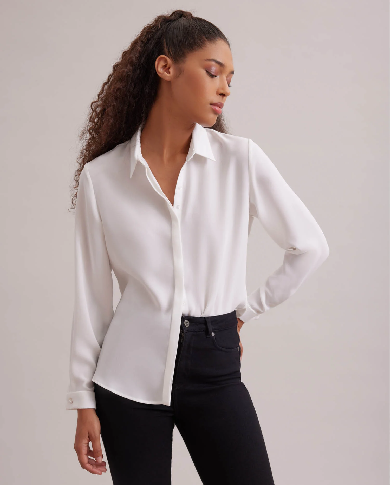 Discover the SAGANE Long sleeve crepe shirt with french cuffs from ANNE FONTAINE