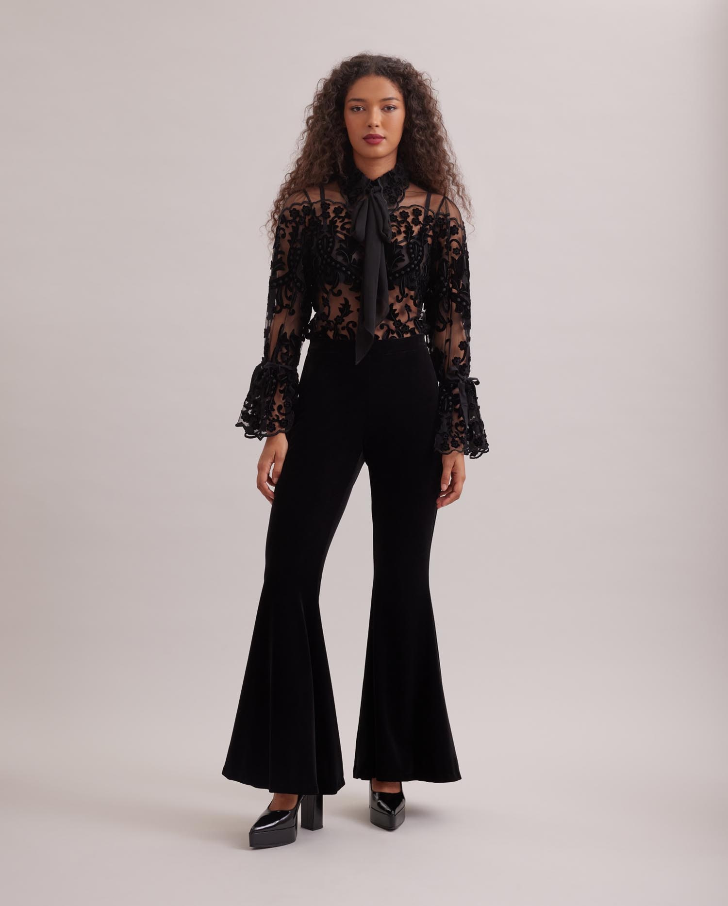 Disocver the VIC Black high waisted stretch flared pants from ANNE FONTAINE