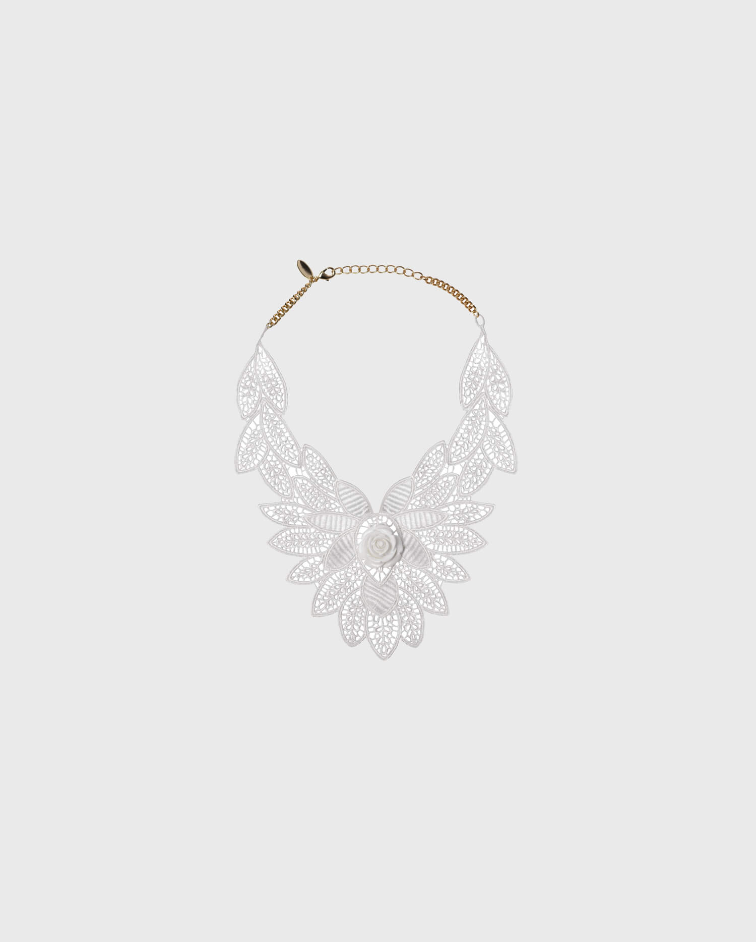 Discover the BALLAD White floral crochet lace collar necklace from ANNE FONTAINE