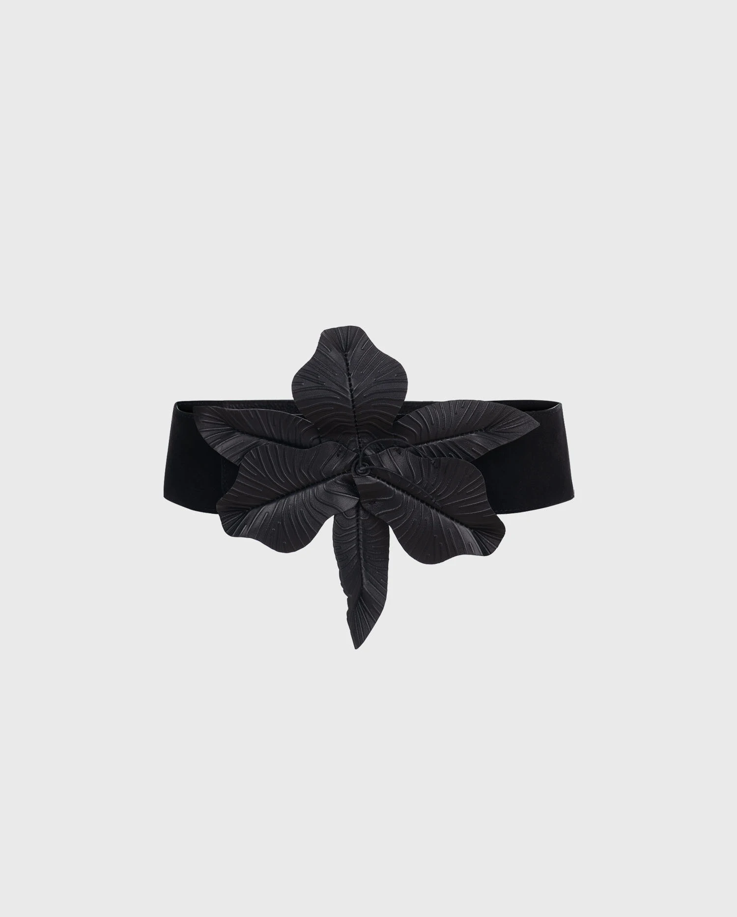 Discover the CARRIE TIFF Wide Leather Belt With an Oversized Flower from ANNE FONTAINE