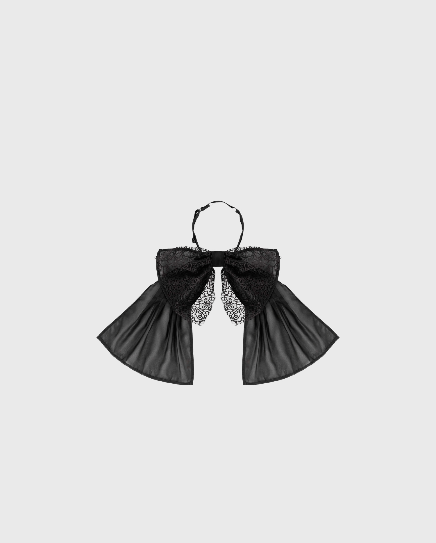 Discover the LINATRA Bow-shaped tie collar with lace from ANNE FONTAINE