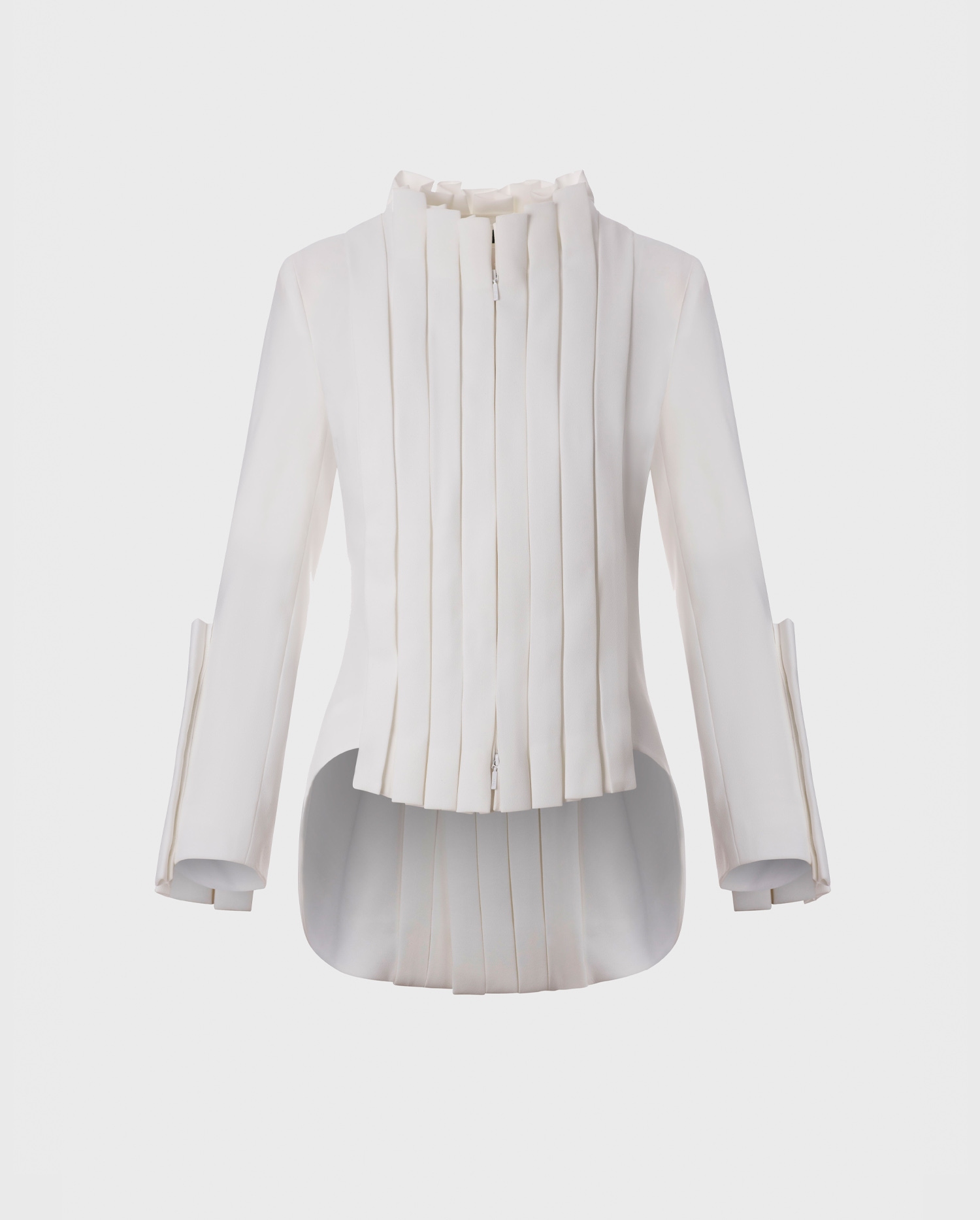 Discover The SECRET Tuxedo-inspired jacket in white from ANNE FONTAINE