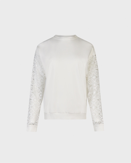 Introduce the white knit CAMBO top into your Spring wardrobe for a look of relaxed chic.