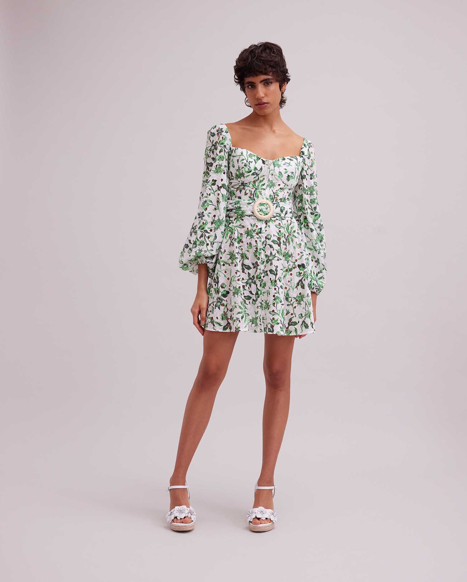The new Anne Fontaine Spring-Summer 2023 collection is a celebration of artistry and craftsmanship. 
