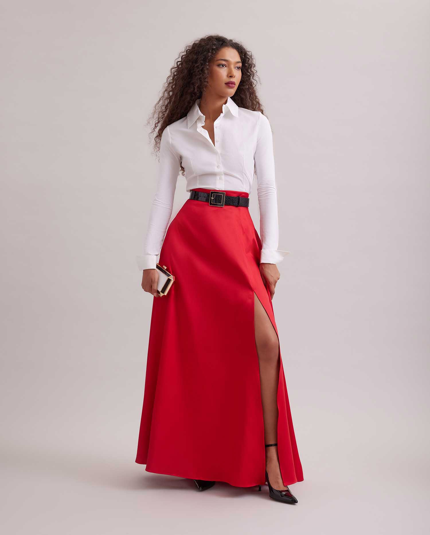 Discover the JOYCE red satin skirt from ANNE FONTAINE
