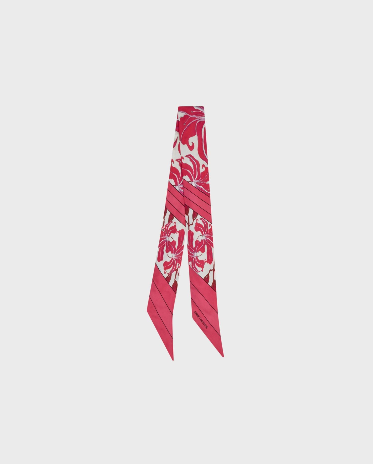 Discover the PICA Fuchsia Silk Mitzah Scarf With a Floral Pattern from ANNE FONTAINE