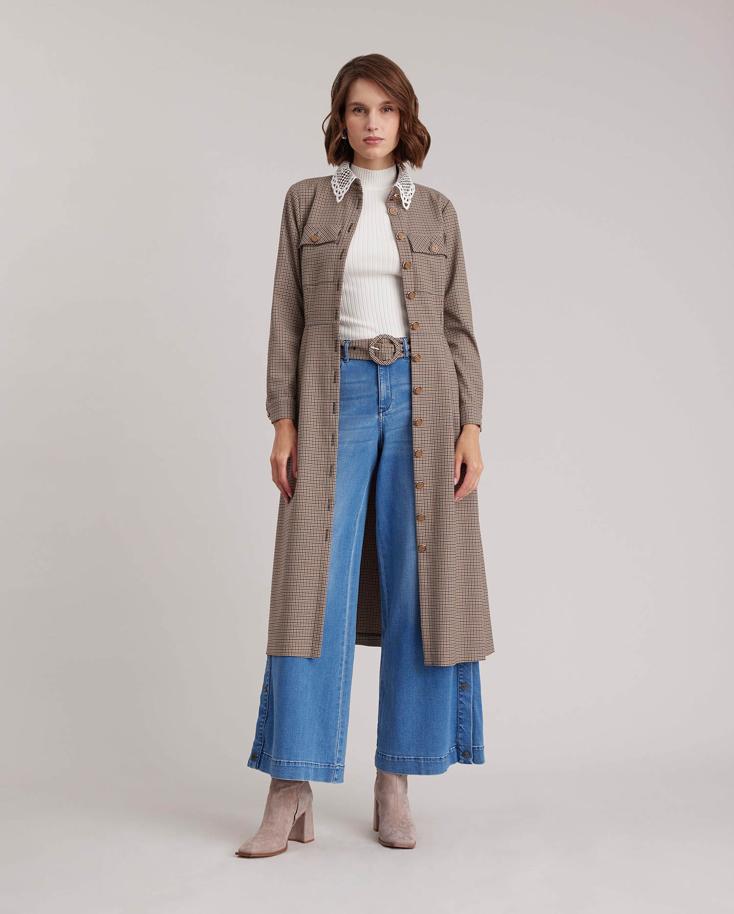 Fill your wardrobe with designer women's clothing to keep you ahead of the curve. Anne Fontaine adds styles weekly, so keep it fresh with our new arrivals.